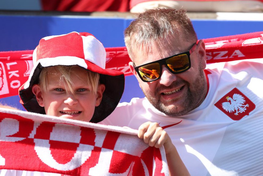 TRỰC TIẾP bóng đá Pháp vs Ba Lan (Link VTV2, TV360): Mbappe tái xuất - Ảnh 9. TRỰC TIẾP bóng đá Pháp vs Ba Lan (Link VTV2, TV360): Mbappe tái xuất - Ảnh 9.