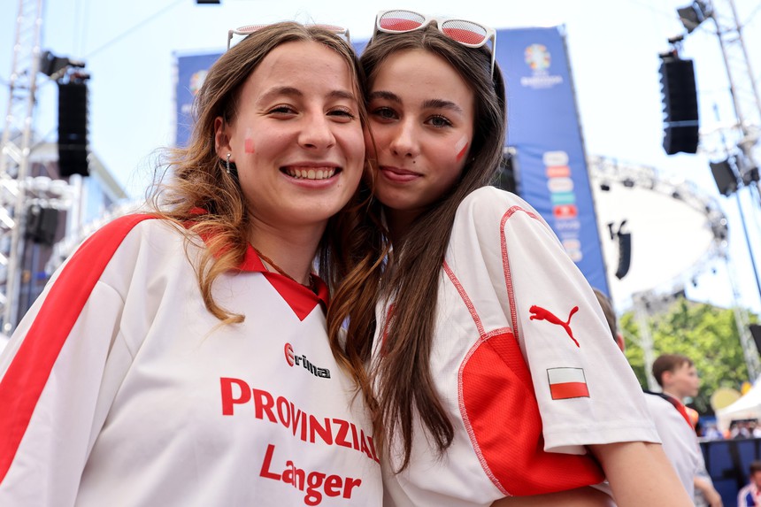 TRỰC TIẾP bóng đá Pháp vs Ba Lan (Link VTV2, TV360): Mbappe tái xuất - Ảnh 16. TRỰC TIẾP bóng đá Pháp vs Ba Lan (Link VTV2, TV360): Mbappe tái xuất - Ảnh 16.