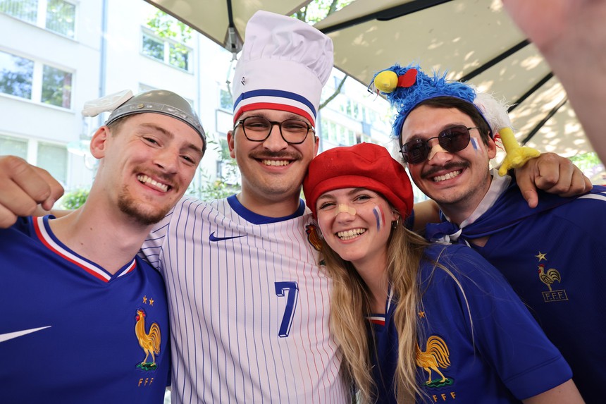 TRỰC TIẾP bóng đá Pháp vs Ba Lan (Link VTV2, TV360): Mbappe tái xuất - Ảnh 19. TRỰC TIẾP bóng đá Pháp vs Ba Lan (Link VTV2, TV360): Mbappe tái xuất - Ảnh 19.