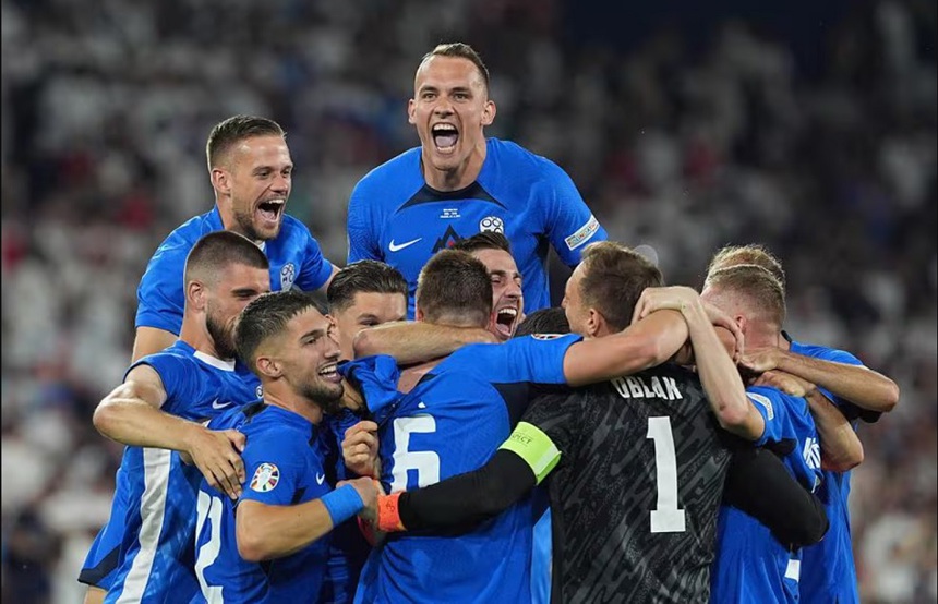 HLV Trần Công Minh: “EURO này, nhiều đội cửa dưới đá quá hay!” - Ảnh 1.