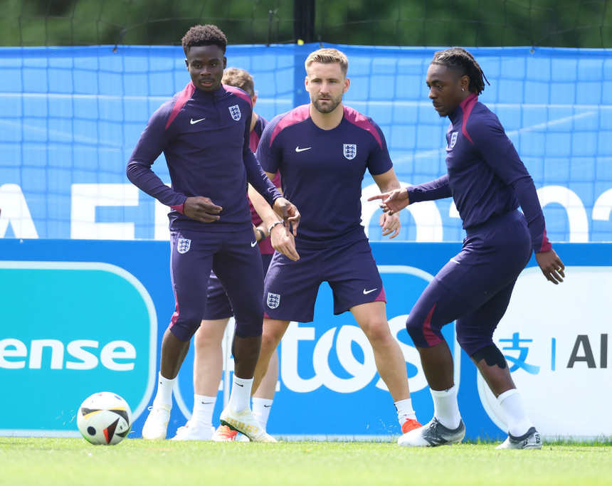 Tin nóng EURO 27/6: Người hùng Georgia tuyên bố lấy cảm hứng từ Ronaldo để tạo nên lịch sử - Ảnh 4.