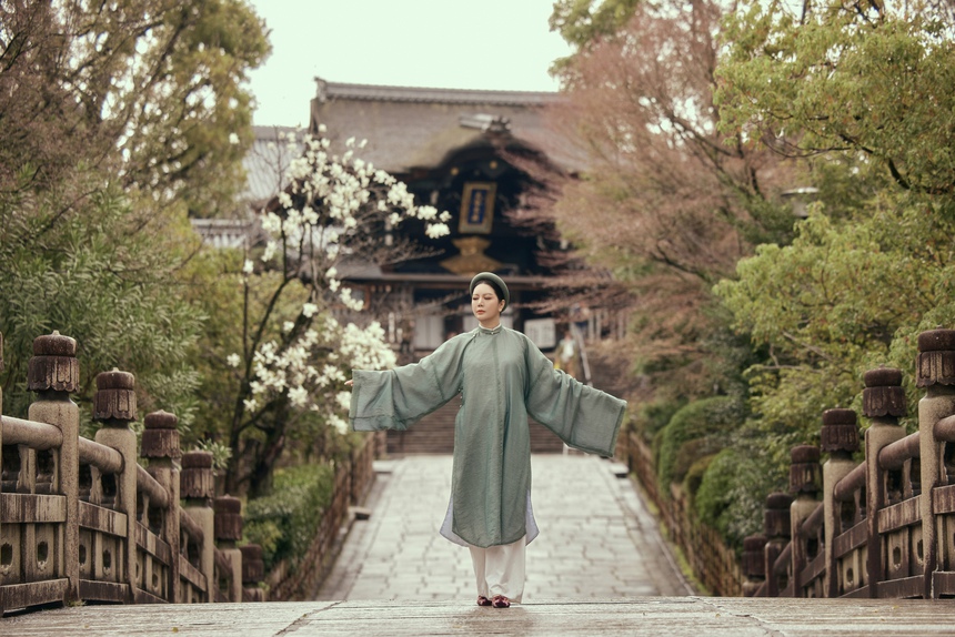 Đinh Hiền Anh mua độc quyền ca khúc "Nữ nhân ca" của Đông Thiên Đức để làm MV ở Nhật - Ảnh 7.