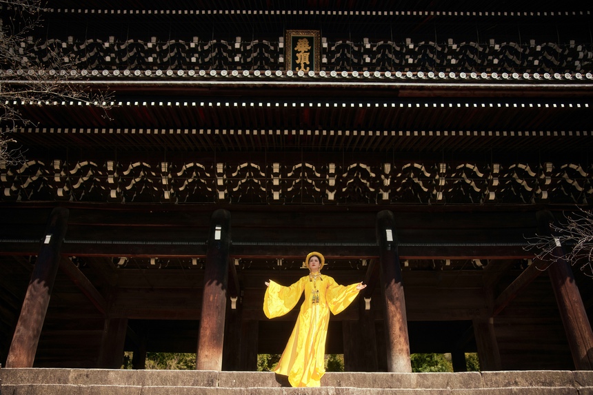 Đinh Hiền Anh mua độc quyền ca khúc "Nữ nhân ca" của Đông Thiên Đức để làm MV ở Nhật - Ảnh 5.