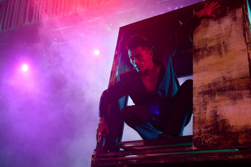 Khi "Bỉ vỏ" bước vào nhạc kịch - Ảnh 7. Khi "Bỉ vỏ" bước vào nhạc kịch - Ảnh 7.