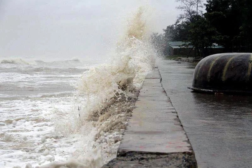Khả năng hình hành vùng áp thấp trên Biển Đông - Ảnh 1. Khả năng hình hành vùng áp thấp trên Biển Đông - Ảnh 1.