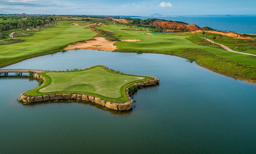 Giải golf “lạ” lần đầu tiên tổ chức tại Việt Nam - Ảnh 2. Giải golf “lạ” lần đầu tiên tổ chức tại Việt Nam - Ảnh 2.