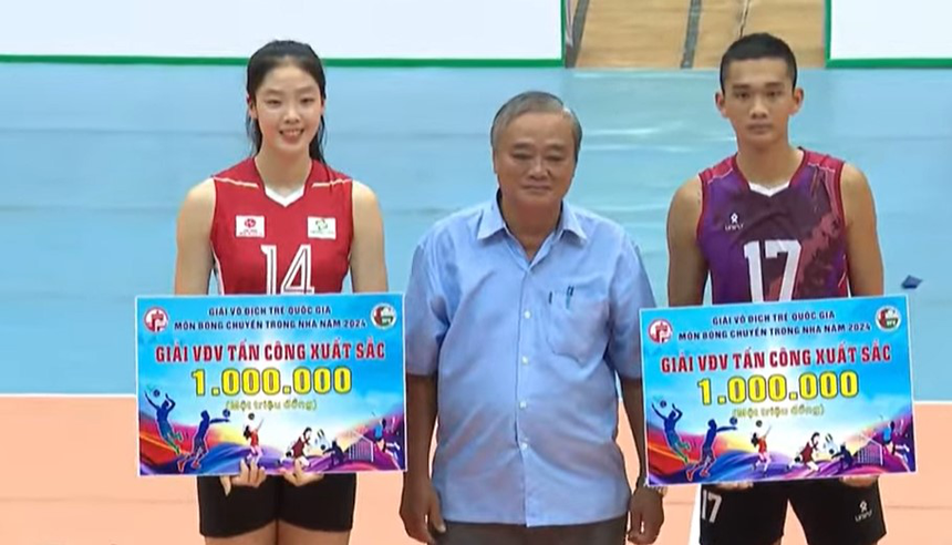 Phạm Quỳnh là vận động viên tấn công xuất sắc nhất ở giải bóng chuyền trẻ vô địch quốc gia 2024