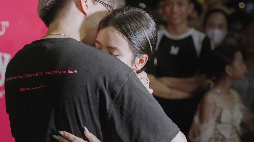 Brand thời trang IDEVERRAY tạo ra xu hướng tỏ tình mới “I ID YOU” cho giới trẻ - Ảnh 4. Brand thời trang IDEVERRAY tạo ra xu hướng tỏ tình mới “I ID YOU” cho giới trẻ - Ảnh 4.