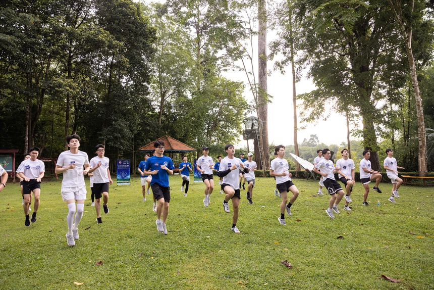 Đặng Tuấn Ninh giành danh hiệu Nam vương Thể thao, vào thẳng Top 20 Mr World Vietnam 2024 - Ảnh 4. Đặng Tuấn Ninh giành danh hiệu Nam vương Thể thao, vào thẳng Top 20 Mr World Vietnam 2024 - Ảnh 4.