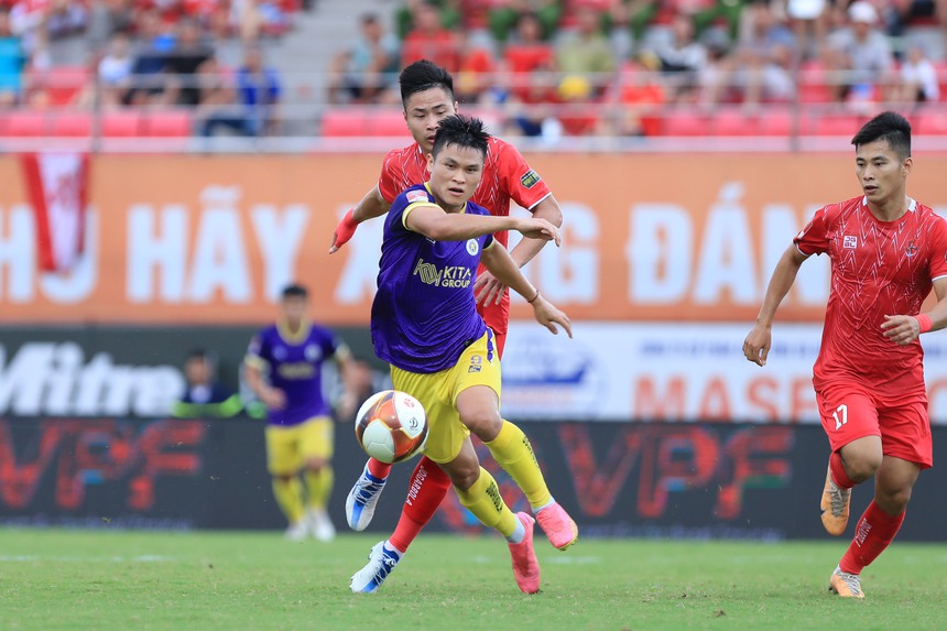 CLB Hà Nội chốt hợp đồng giữ chân Tuấn Hải - Ảnh 1.