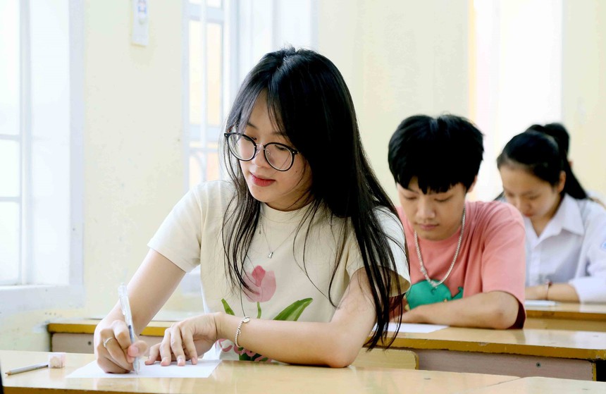 Đề thi, đáp án môn Tiếng Anh tốt nghiệp THPT 2024 - Ảnh 1.