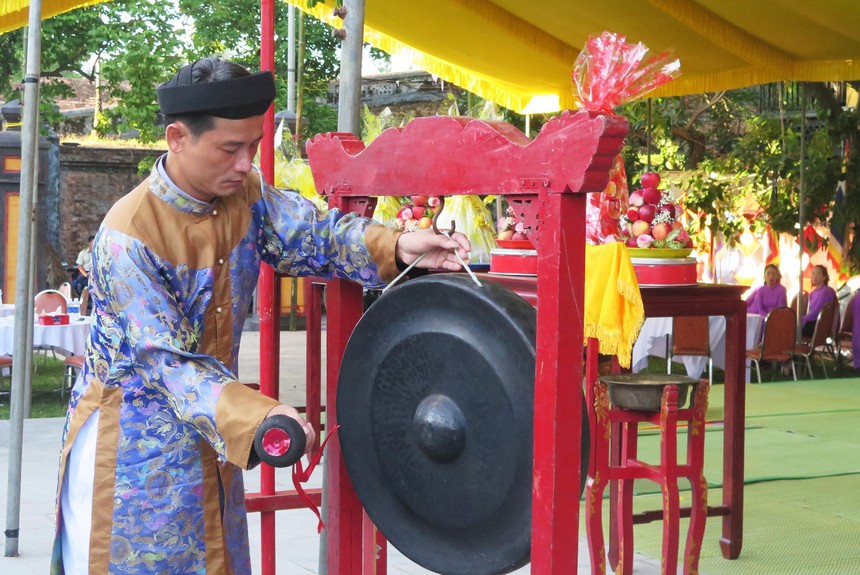 Nghi lễ truyền thống và nhân văn của người dân Cố đô Huế - Ảnh 2. Nghi lễ truyền thống và nhân văn của người dân Cố đô Huế - Ảnh 2.