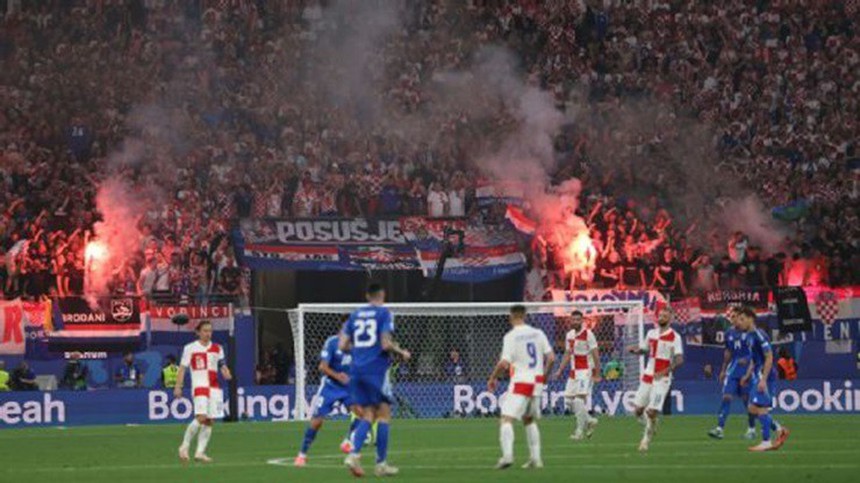 Tin nóng thể thao tối 29/6: Eriksen gặp vấn đề sức khỏe trước trận gặp Đức, thực hư chuyện thầy Park tới Ấn Độ - Ảnh 3.