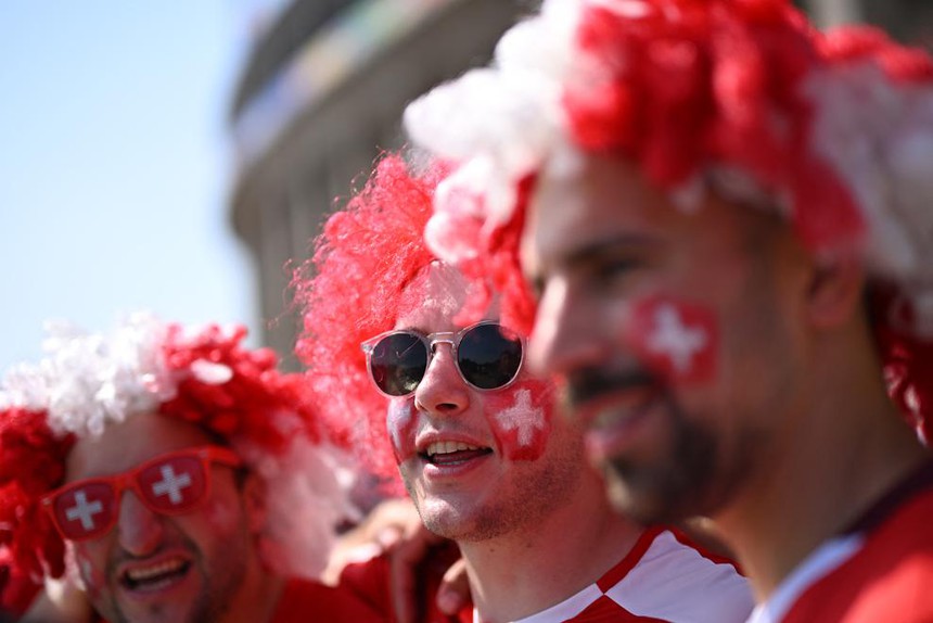 TRỰC TIẾP bóng đá VTV5 VTV6 Thụy Sĩ vs Ý: El Shaarawy bất ngờ đá chính - Ảnh 9.