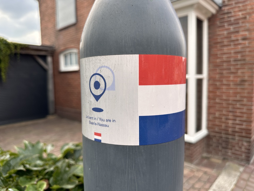 EURO trên từng cây số: Sự điên rồ của địa lý - Ảnh 3.