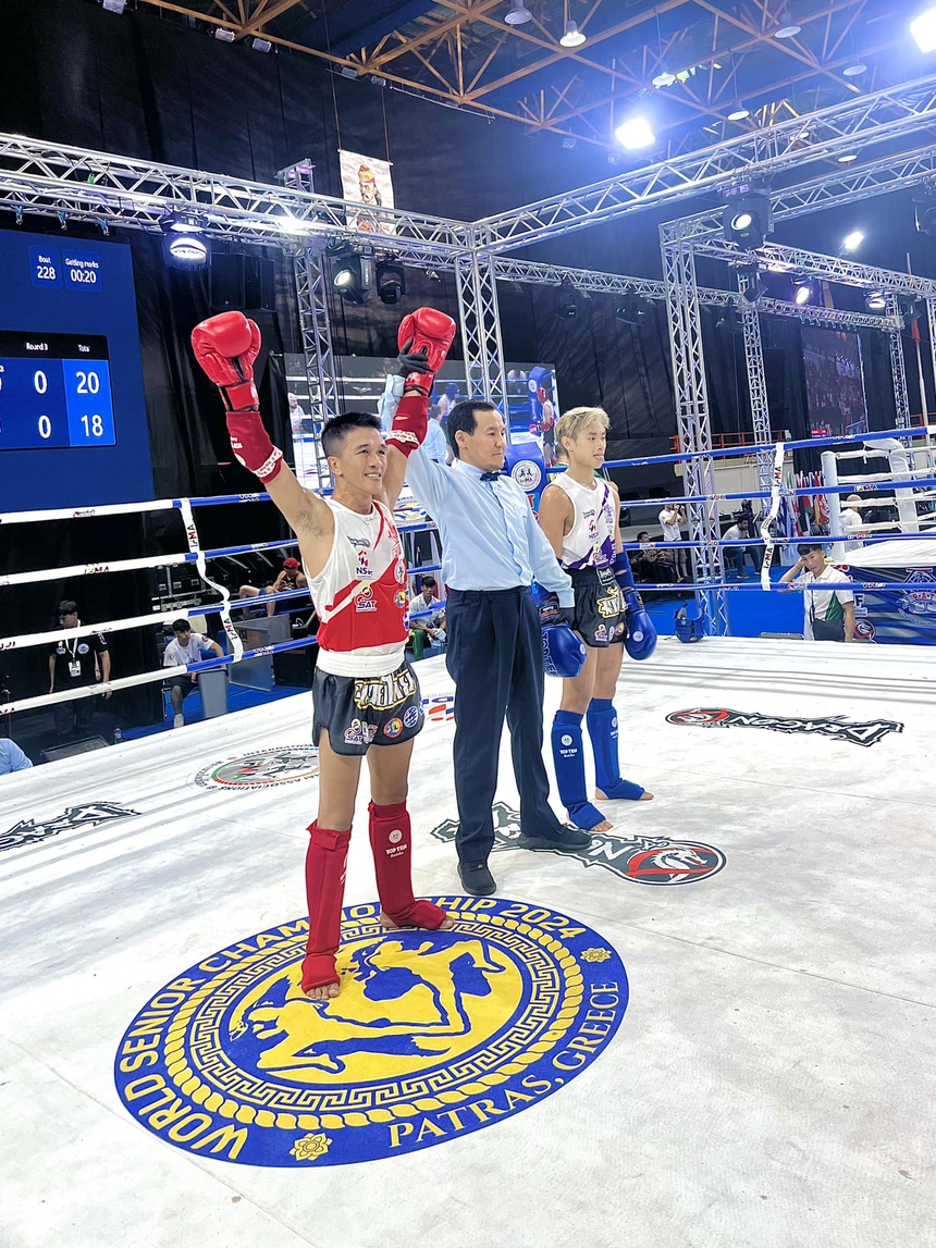 Tin nóng thể thao sáng 5/6: ĐT bóng chuyền nữ Việt Nam khiến HLV Italy dự đoán sai, 2 võ sĩ Muay TP.HCM thắng ở giải thế giới - Ảnh 3.