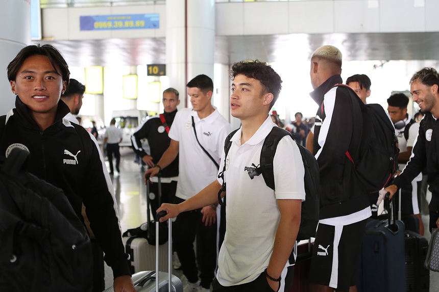 Tin nóng bóng đá Việt 5/6: Các CLB V-League tranh nhau thủ môn Việt kiều, Philippines khó lường với tài năng trẻ một thời của Bỉ - Ảnh 3.