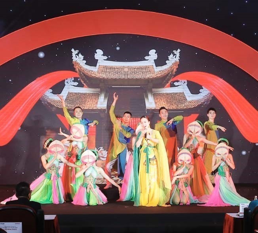 Lễ trao giải và trưng bày Giải thưởng 'Công nghệ từ trái tim' - Ảnh 13. Lễ trao giải và trưng bày Giải thưởng 'Công nghệ từ trái tim' - Ảnh 13.