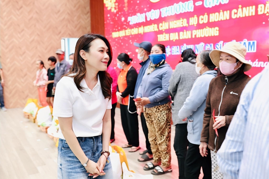 Mỹ Tâm quyên góp 200 triệu đồng cho các em bé bị tim bẩm sinh và trẻ em vùng cao - Ảnh 4.