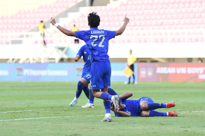 TRỰC TIẾP bóng đá Việt Nam vs Thái Lan (15h00 hôm nay): 'Voi chiến' san bằng tỉ số (1-1, H2) - Ảnh 3.