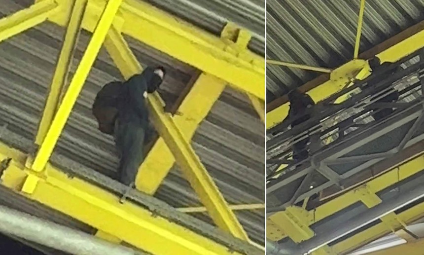 Xem EURO từ nước Đức: Người đeo mặt nạ ở Signal Iduna Park - Ảnh 1.