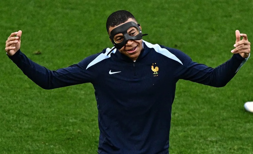 Tin nóng thể thao tối 1/7: MU hoàn tất thương vụ Dan Ashworth, Klopp dự đoán đội vô địch EURO - Ảnh 3.