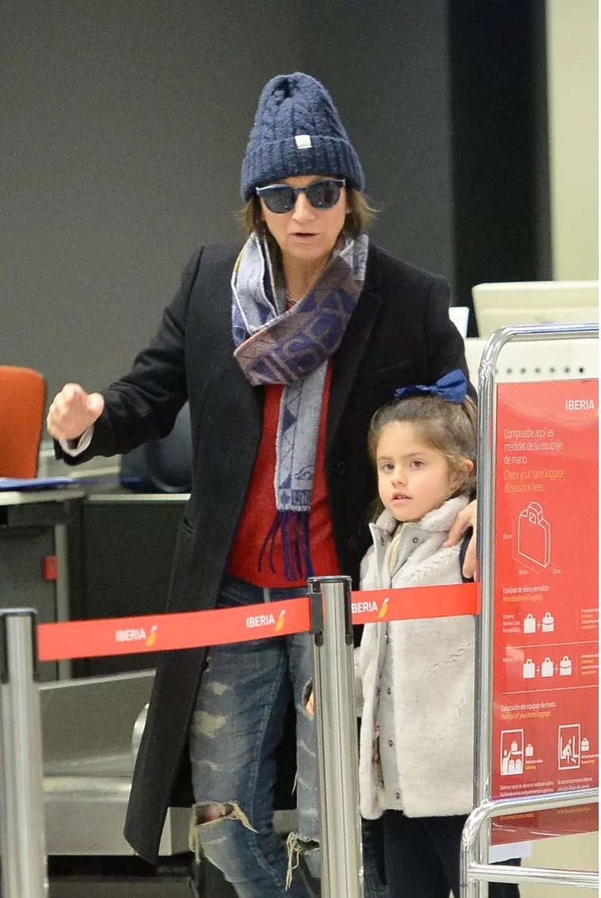 Nghệ sĩ với EURO: Tuổi 70 của nữ ca sĩ "Mùa hè Italia" - Ảnh 6. Nghệ sĩ với EURO: Tuổi 70 của nữ ca sĩ "Mùa hè Italia" - Ảnh 6.