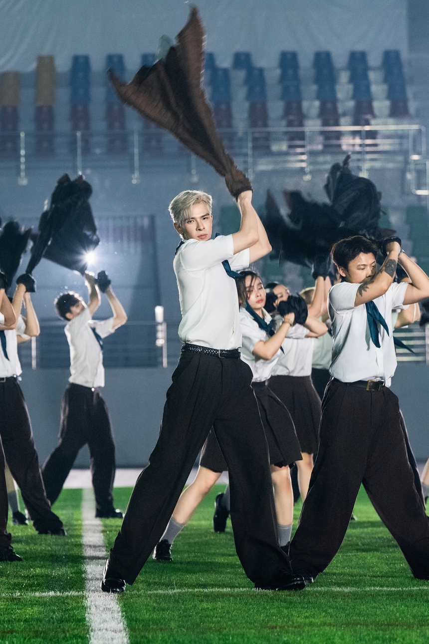 Dược sĩ Tiến và bộ đôi Nguyễn Trần Trung Quân - Denis Đặng công bố "siêu dự án" 4 phim ngắn, 2 MV - Ảnh 2. Dược sĩ Tiến và bộ đôi Nguyễn Trần Trung Quân - Denis Đặng công bố "siêu dự án" 4 phim ngắn, 2 MV - Ảnh 2.