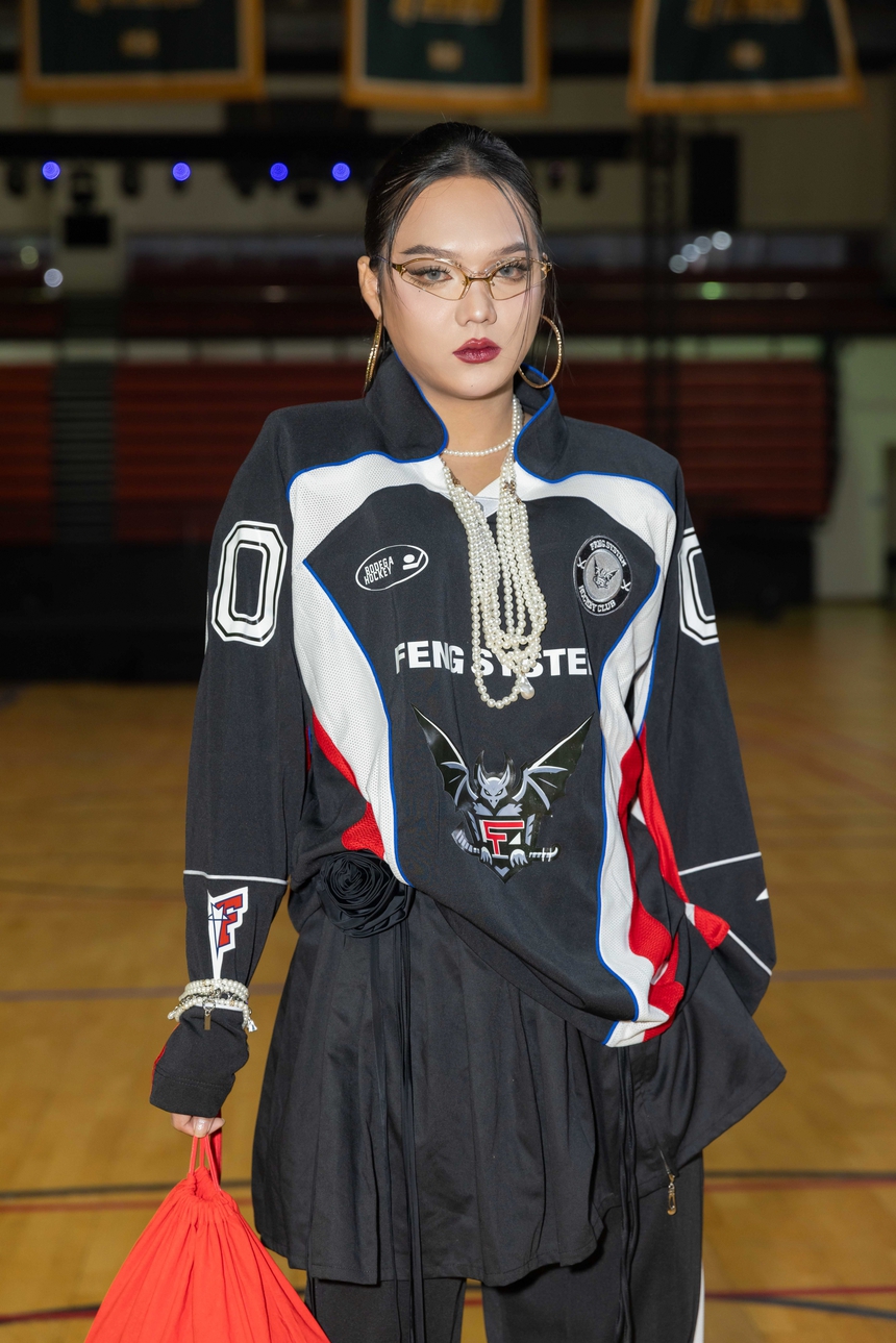 Dược sĩ Tiến cùng Nguyễn Trần Trung Quân - Denis Đặng tạo "siêu dự án" - Ảnh 4.