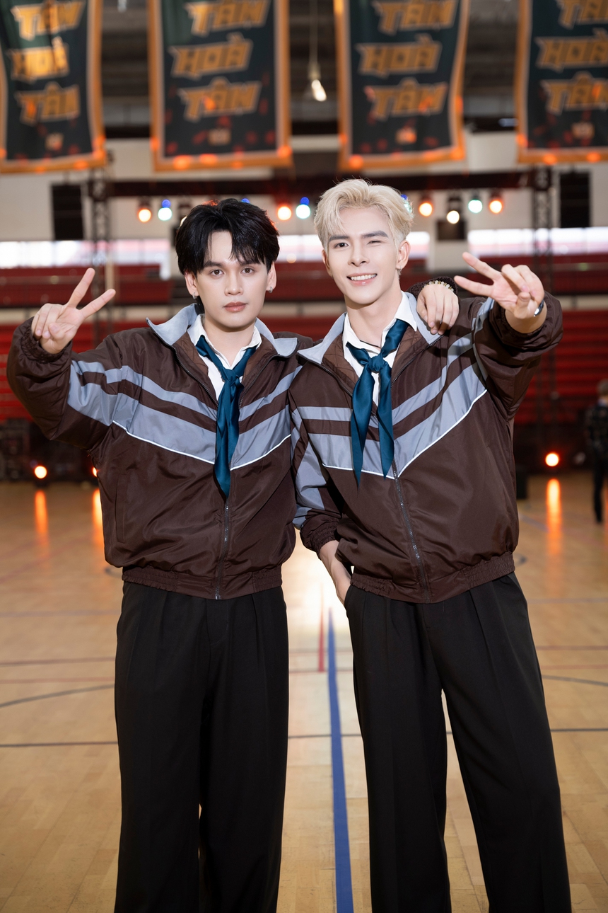 Dược sĩ Tiến cùng Nguyễn Trần Trung Quân - Denis Đặng tạo "siêu dự án" - Ảnh 5.