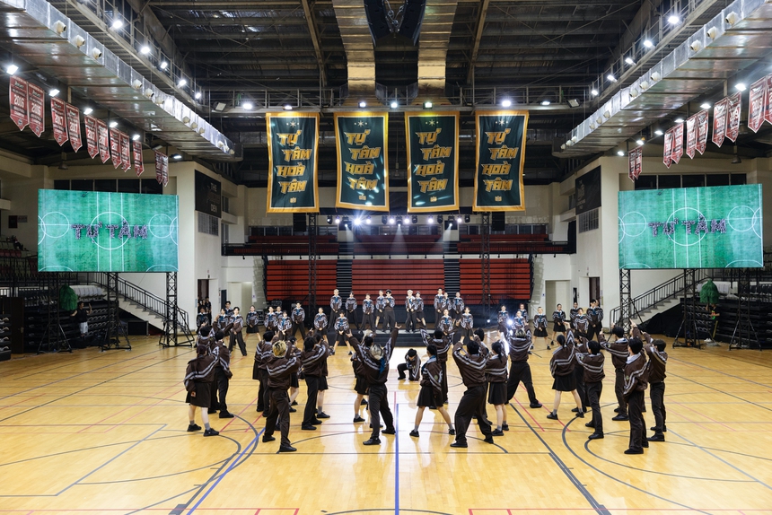 Dược sĩ Tiến cùng Nguyễn Trần Trung Quân - Denis Đặng tạo "siêu dự án" - Ảnh 6.