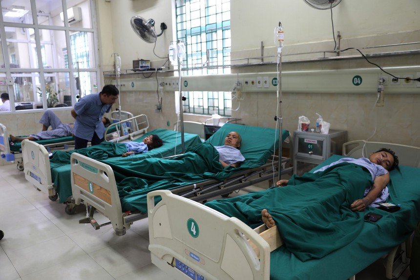 Vụ sạt lở đất nghiêm trọng tại Hà Giang: Xác định được danh tính 10 người tử vong và 4 người bị thương - Ảnh 2. Vụ sạt lở đất nghiêm trọng tại Hà Giang: Xác định được danh tính 10 người tử vong và 4 người bị thương - Ảnh 2.