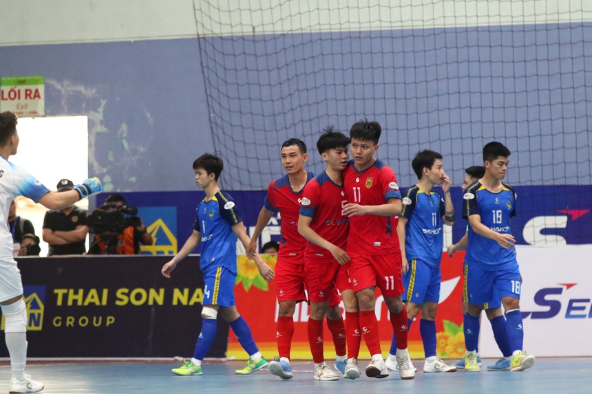 Ngoại binh giúp Thái Sơn Nam TP.HCM thắng không tưởng - Ảnh 4. Ngoại binh giúp Thái Sơn Nam TP.HCM thắng không tưởng - Ảnh 4.