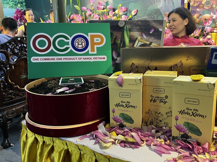 Nâng tầm giá trị sen Hà Nội (kỳ 2): Tinh tế và mong manh như trà sen Tây Hồ - Ảnh 4.