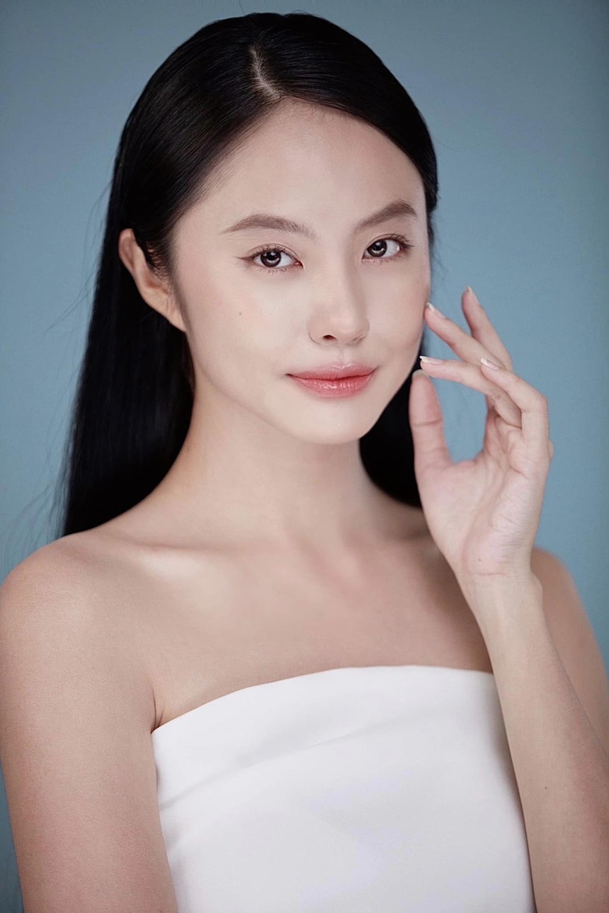 Nữ người mẫu vừa trở thành 'cô Tấm' mới của điện ảnh Việt là ai? - Ảnh 3.