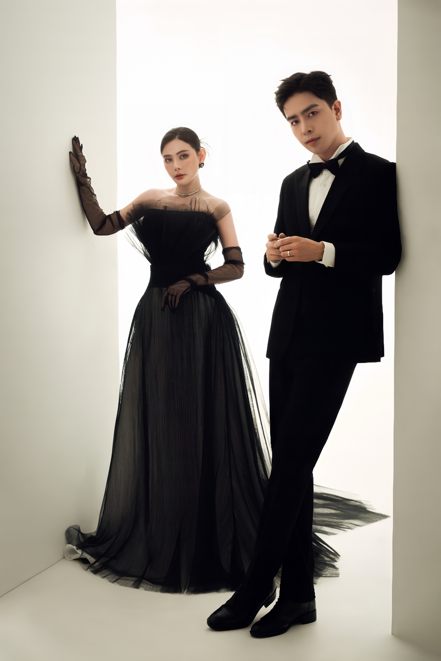 Vợ chồng Thu Thủy “tình bể bình” trong bộ ảnh kỷ niệm 5 năm ngày cưới - Ảnh 3. Vợ chồng Thu Thủy “tình bể bình” trong bộ ảnh kỷ niệm 5 năm ngày cưới - Ảnh 3.