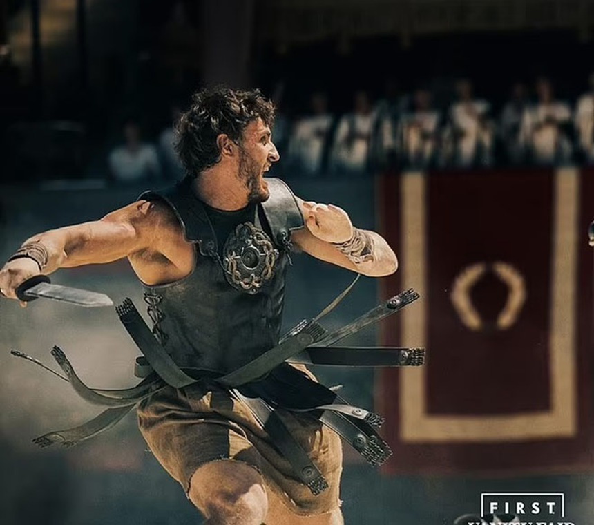 Những hình ảnh đầu tiên của "Võ sĩ giác đấu 2", nhân vật chính cởi trần khoe cơ bắp cuồn cuộn - Ảnh 4.