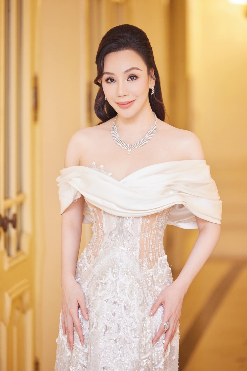 Hồ Quỳnh Hương thú nhận từng dùng kem trộn, khổ sở vì hậu quả - Ảnh 2.