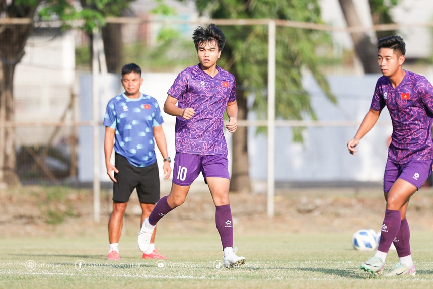 Tin nóng bóng đá Việt 20/7: CLB Việt Nam nhận tin vui khi dự Cúp châu Á, đội bóng của Công Phượng lập kỷ lục ở Nhật Bản - Ảnh 4. Tin nóng bóng đá Việt 20/7: CLB Việt Nam nhận tin vui khi dự Cúp châu Á, đội bóng của Công Phượng lập kỷ lục ở Nhật Bản - Ảnh 4.