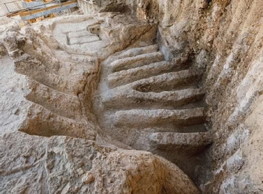 Phát hiện cấu trúc 3.000 năm tuổi ở Israel chứng thực những câu chuyện trong Kinh thánh - Ảnh 2.