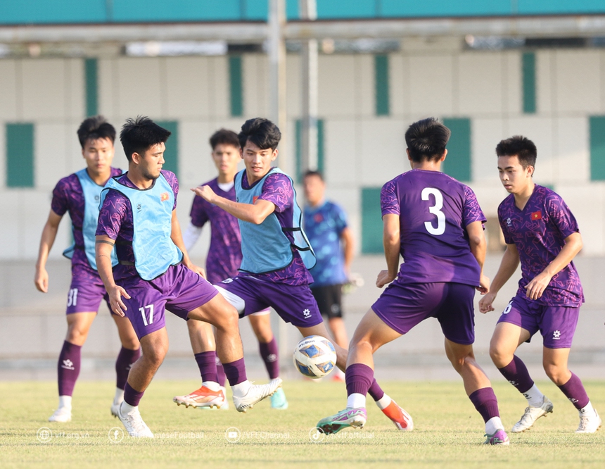 Lịch thi đấu bóng đá hôm nay 24/7: U19 Việt Nam tạm biệt giải bằng chiến thắng - Ảnh 2. Lịch thi đấu bóng đá hôm nay 24/7: U19 Việt Nam tạm biệt giải bằng chiến thắng - Ảnh 2.