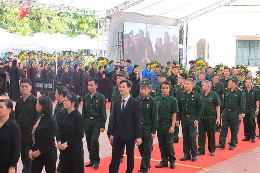 Lễ viếng tại quê hương Tổng Bí thư Nguyễn Phú Trọng: Về Lại Đà - Nơi bình dị yêu thương! - Ảnh 4.