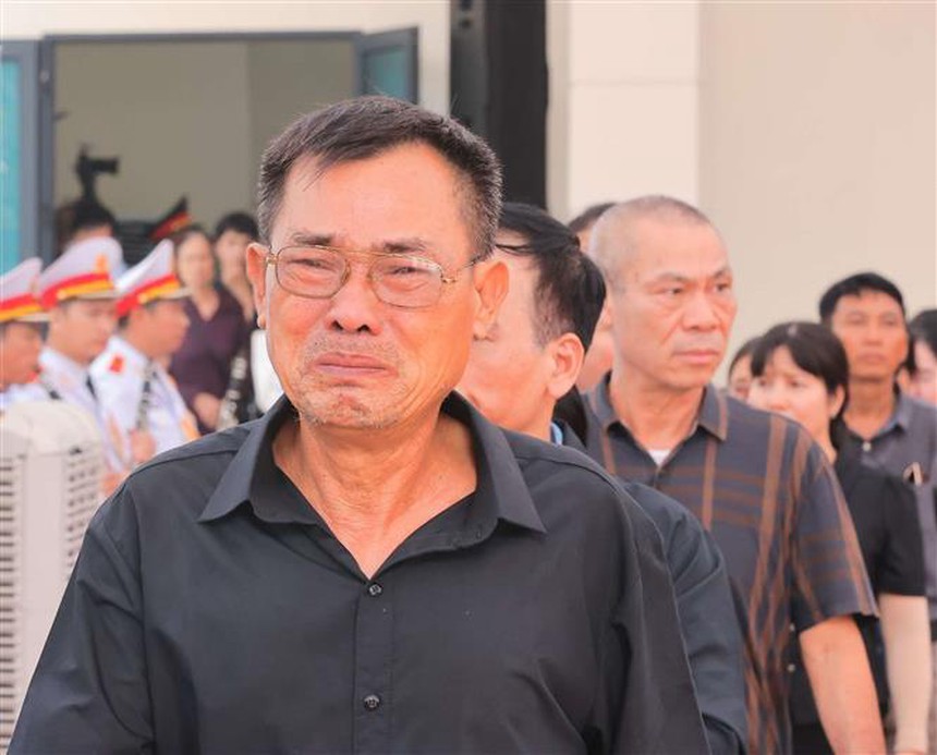 Nỗi buồn thương tiếc Tổng Bí thư bao trùm thôn Lại Đà - Ảnh 7. Nỗi buồn thương tiếc Tổng Bí thư bao trùm thôn Lại Đà - Ảnh 7.