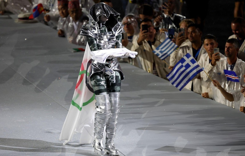 Chùm ảnh lễ khai mạc Olympic Paris 2024: Độc đáo, mãn nhãn và đầy màu sắc - Ảnh 20.