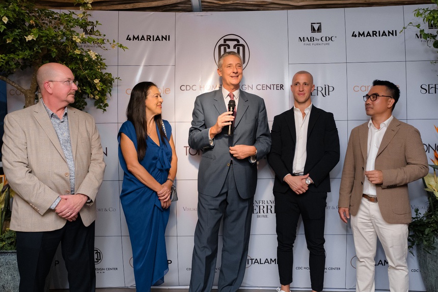 CDC LIGHTING GALLERY – Nơi hội tụ của trào lưu trang trí nội thất quốc tế - Ảnh 1. CDC LIGHTING GALLERY – Nơi hội tụ của trào lưu trang trí nội thất quốc tế - Ảnh 1.