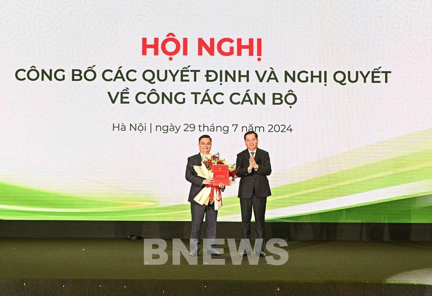 Vietcombank công bố loạt quyết định quan trọng về nhân sự cấp cao - Ảnh 1. Vietcombank công bố loạt quyết định quan trọng về nhân sự cấp cao - Ảnh 1.