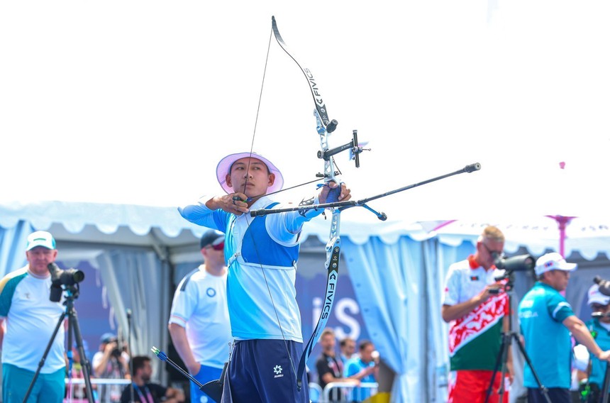 Quốc Phong vượt khó - Ảnh 1. Quốc Phong vượt khó - Ảnh 1.