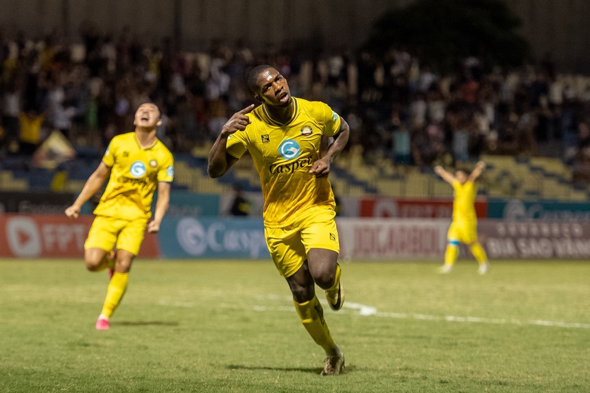 Bán kết Cúp QG Casper 2023/24: Thanh Hóa tranh chức vô địch với Hà Nội FC - Ảnh 1.