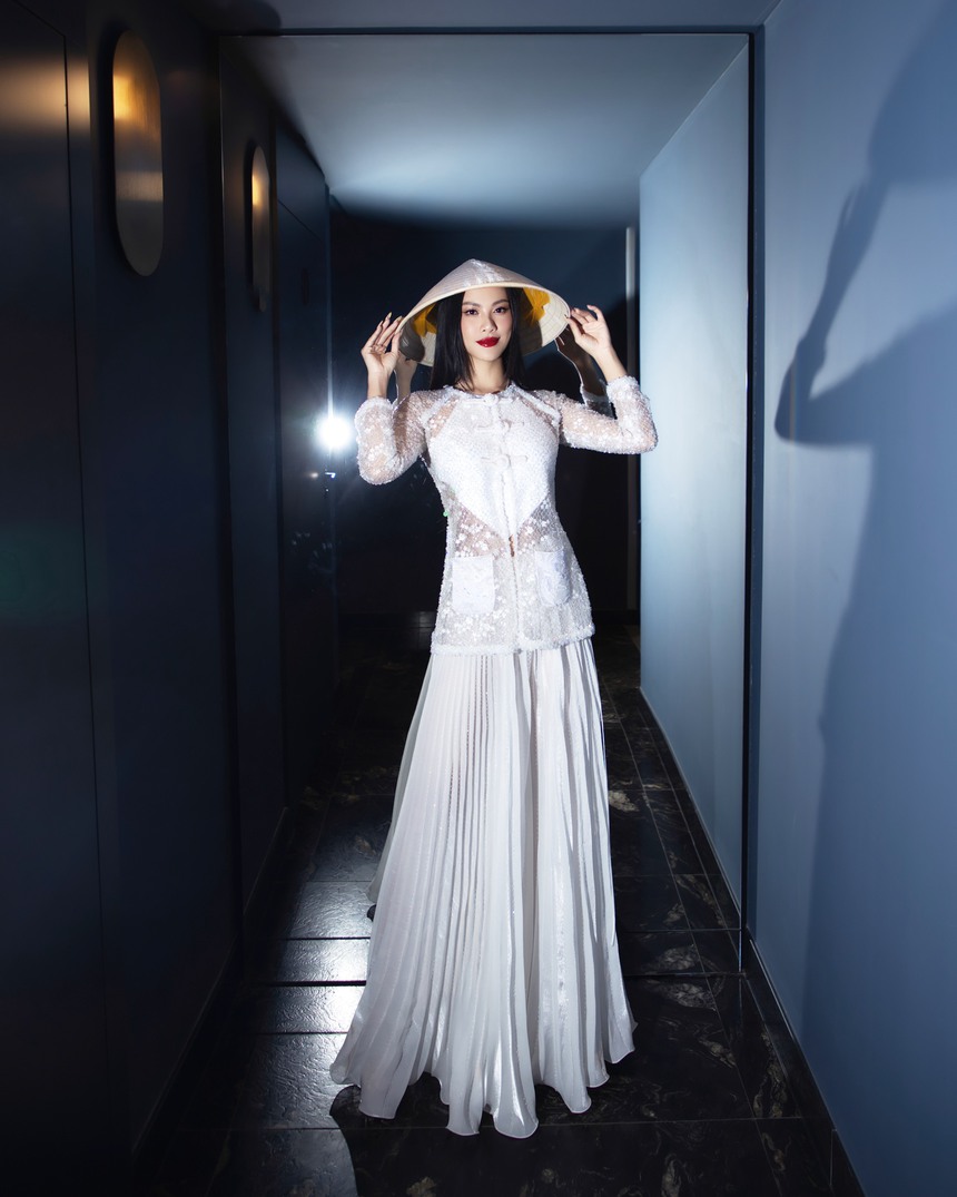 Á hậu Kim Duyên mang hình ảnh người con gái miền Tây Nam Bộ ra quốc tế - Ảnh 4.