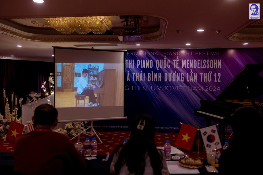 Phát hiện nhiều tài năng trẻ, vượt trội tại cuộc thi Piano Quốc tế Mendelssohn châu Á Thái Bình Dương - Ảnh 2. Phát hiện nhiều tài năng trẻ, vượt trội tại cuộc thi Piano Quốc tế Mendelssohn châu Á Thái Bình Dương - Ảnh 2.
